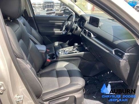Used 2024 MAZDA CX-5 AWD 2.5 S w/ Select Package image 10