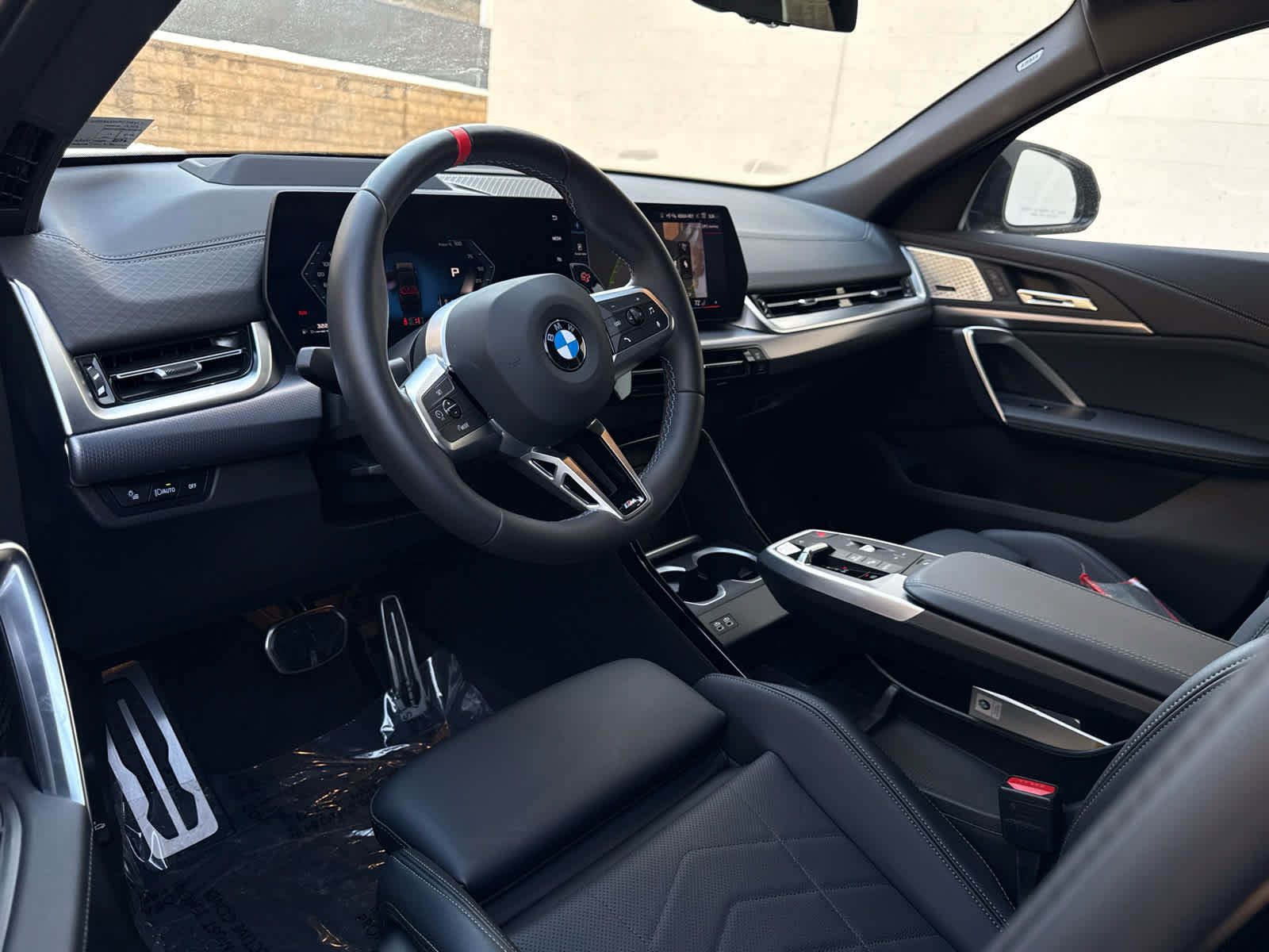 Used 2025 BMW X2 M35i AWD/4WD image 10
