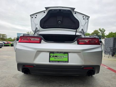 Used 2016 Chevrolet Camaro LT RWD image 26