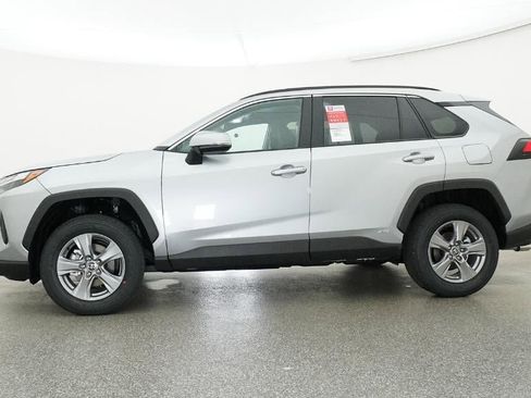 New 2025 Toyota RAV4 XLE image 19