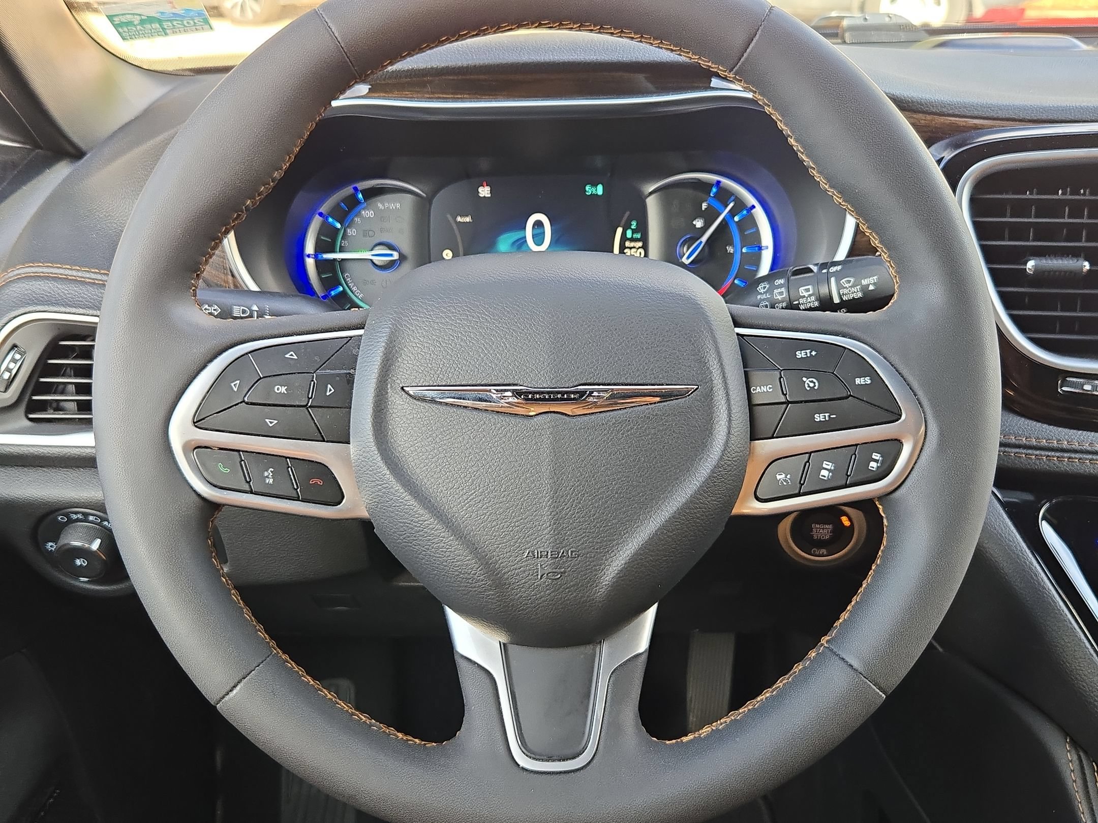 Used 2022 Chrysler Pacifica Pinnacle FWD image 20