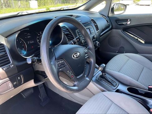 Used 2014 Kia Forte LX w/ Popular Package image 14