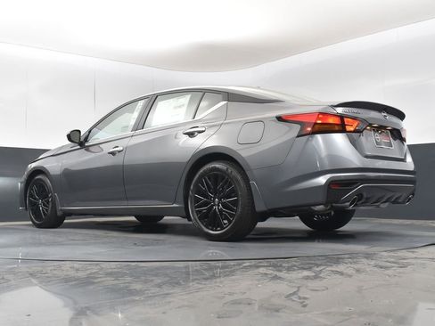 New 2025 Nissan Altima 2.5 SV w/ SV Special Edition Package image 40