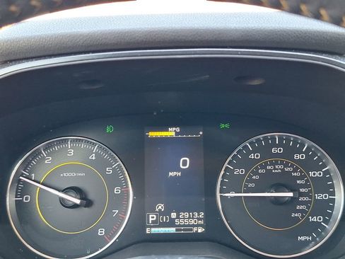 Used 2021 Subaru Crosstrek 2.5i Sport w/ Moonroof Package image 8