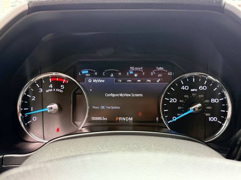 Used 2020 Ford F250 Platinum w/ FX4 Off-Road Package AWD/4WD image 22