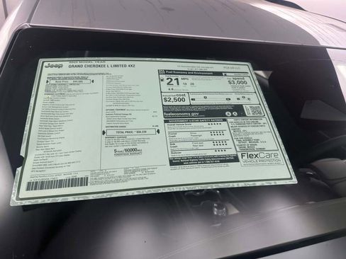 New 2025 Jeep Grand Cherokee L Limited w/ Black Appearance Package image 24