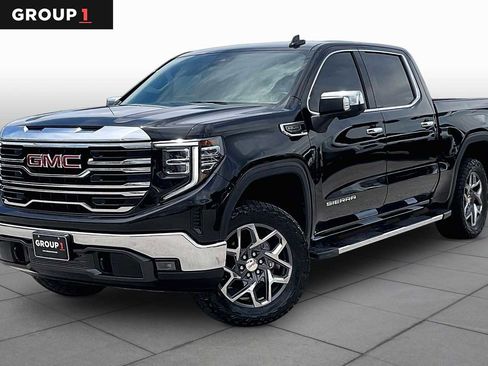 Used 2022 GMC Sierra 1500 SLT w/ SLT Convenience Package RWD image 1