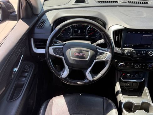 Used 2018 GMC Terrain SLT w/ Preferred Package AWD/4WD image 8