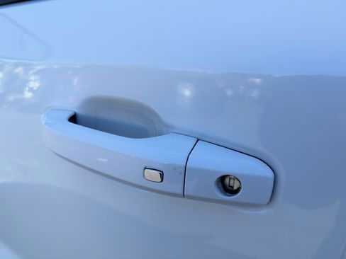 Used 2021 Chevrolet Silverado 1500 RST w/ Z71 Off-Road Package image 43