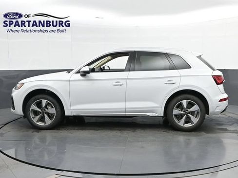 Used 2025 Audi Q5 2.0T Premium Plus w/ Premium Plus Package AWD/4WD image 5