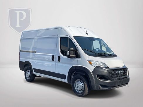 New 2026 RAM ProMaster 2500 w/ Cold Weather Group FWD image 2