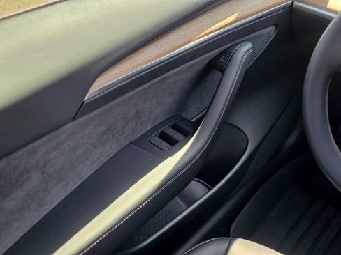 Used 2023 Tesla Model 3 Performance AWD/4WD image 16