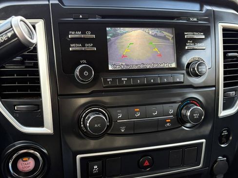 Certified 2018 Nissan Titan S w/ S Utility Package image 11