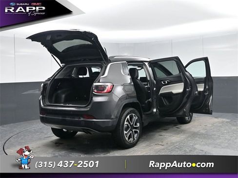 Used 2022 Jeep Compass Limited image 24