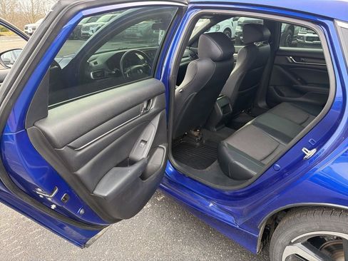 Used 2018 Honda Accord Sport image 7