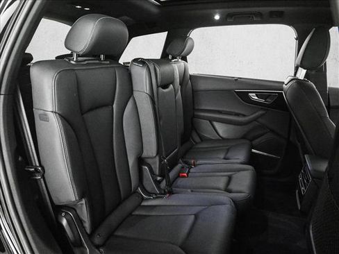 Used 2025 Audi Q7 3.0T Premium Plus w/ Premium Plus Package image 22