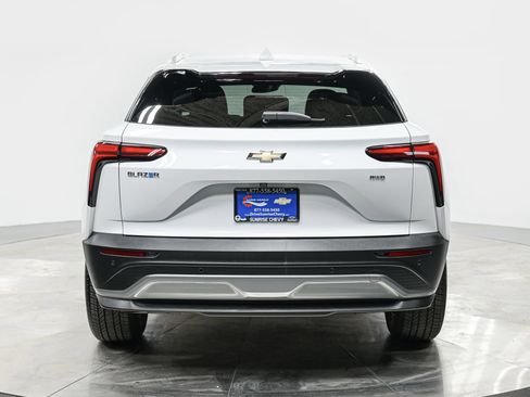 Used 2024 Chevrolet Blazer EV LT AWD/4WD image 4