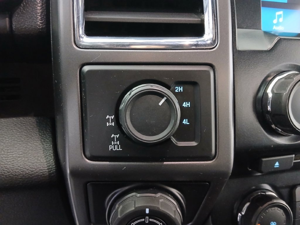 Used 2016 Ford F150 XLT w/ Equipment Group 302A Luxury AWD/4WD image 26