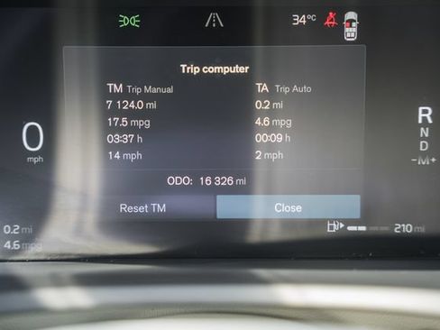 Certified 2024 Volvo XC90 B6 Plus w/ Protection Package Premier AWD/4WD image 43