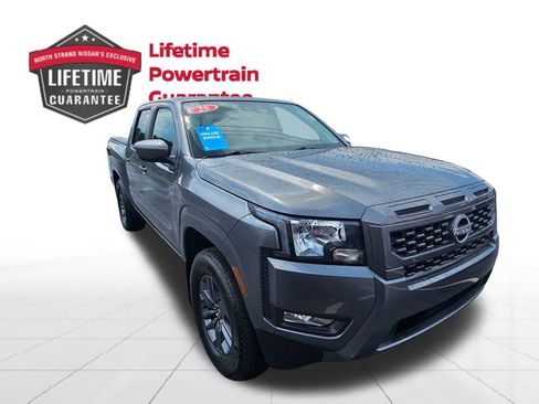 Certified 2025 Nissan Frontier SV w/ SV Convenience Package RWD image 5