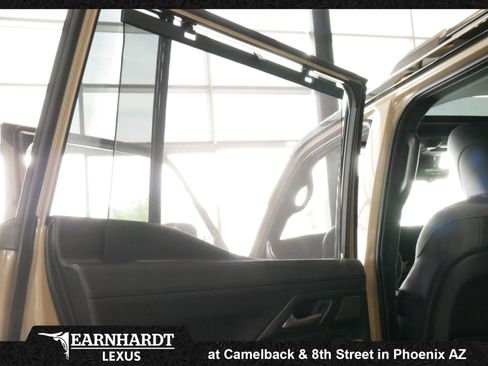 Used 2024 Lexus GX 550 AWD/4WD image 28