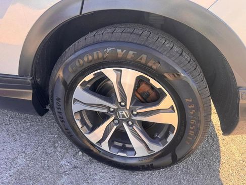 Used 2018 Honda CR-V LX image 18