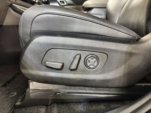 New 2026 Kia Carnival FWD image 14