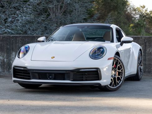 Certified 2020 Porsche 911 Carrera S w/ Premium Package RWD image 1
