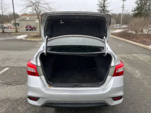 Used 2019 Nissan Sentra S FWD image 13