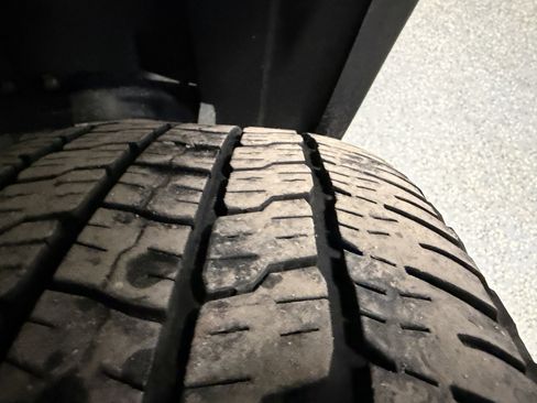 Used 2018 Ford F150 XLT w/ Equipment Group 302A Luxury image 31