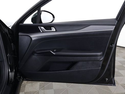 Used 2025 Kia K5 LXS image 21