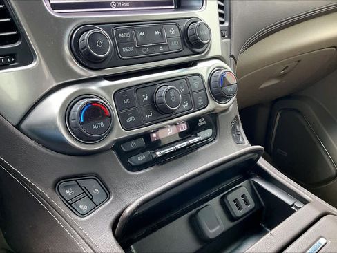 Used 2019 Chevrolet Tahoe Premier image 33