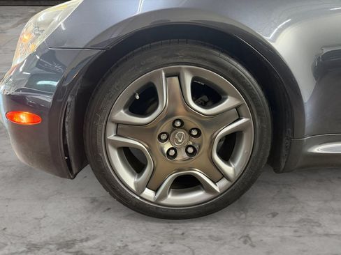Used 2006 Lexus SC 430 Convertible RWD image 9