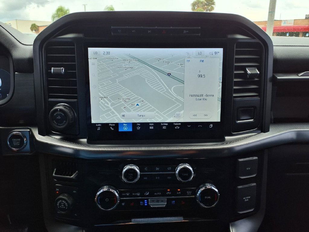 Used 2024 Ford F150 Lariat AWD/4WD image 30