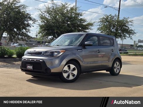 Used 2015 Kia Soul FWD image 1