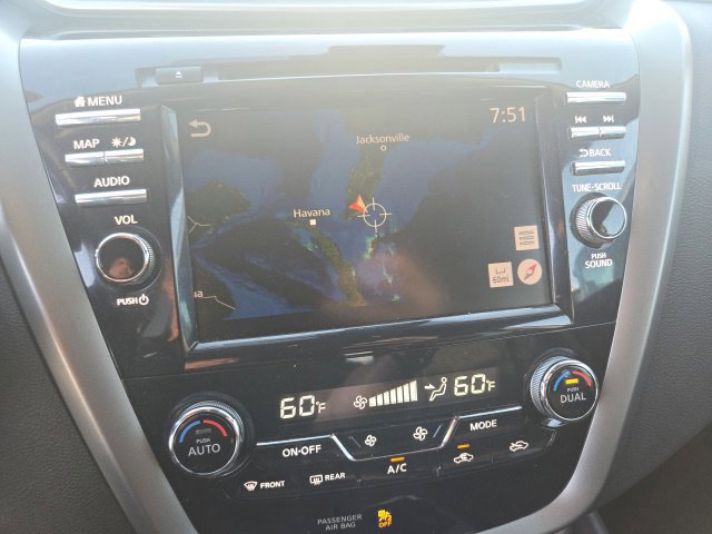 Used 2024 Nissan Murano SL FWD image 21