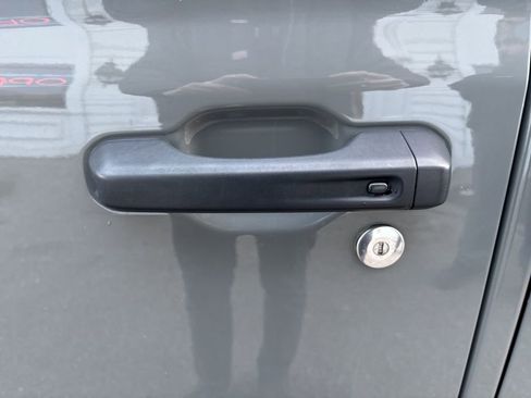 Used 2022 Jeep Wrangler Unlimited Sahara w/ Cold Weather Group image 14