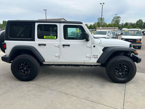 Used 2018 Jeep Wrangler Unlimited Sport S AWD/4WD image 4