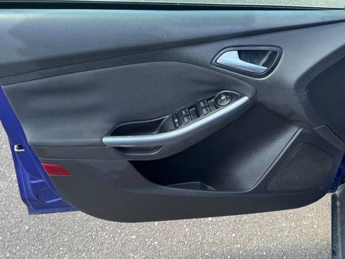 Used 2013 Ford Focus Titanium w/ Titanium Handling Pkg FWD image 13