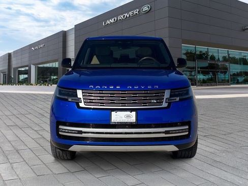 Used 2025 Land Rover Range Rover Autobiography AWD/4WD image 8