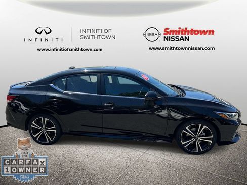 Used 2023 Nissan Sentra SR w/ SR Premium Package FWD image 7
