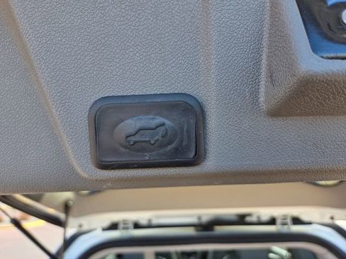 Used 2015 Chevrolet Traverse LT AWD/4WD image 66