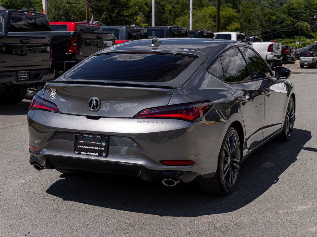 Used 2025 Acura Integra A-Spec FWD image 4