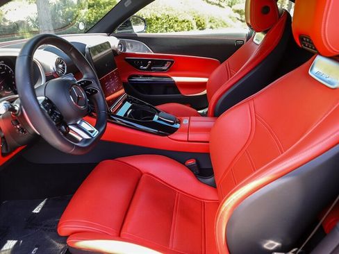 Used 2022 Mercedes-Benz SL 55 AMG 4MATIC image 28