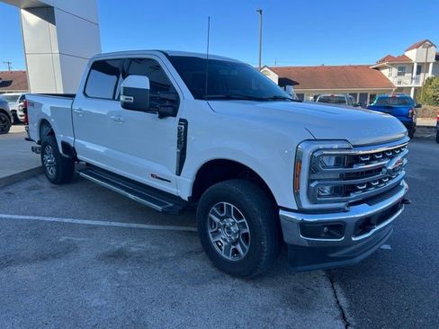 Used 2023 Ford F250 Lariat image 8
