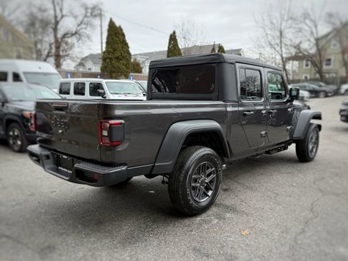 New 2026 Jeep Gladiator Sport image 8