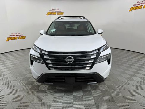 New 2026 Nissan Rogue Platinum w/ Platinum Premium Package image 9