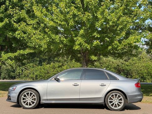 Used 2016 Audi A4 2.0T Premium w/ Convenience Plus Package AWD/4WD image 2