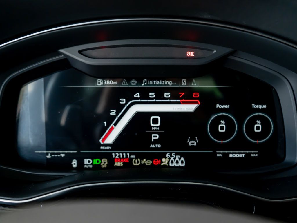 Used 2025 Audi RS Q8 performance AWD/4WD image 17