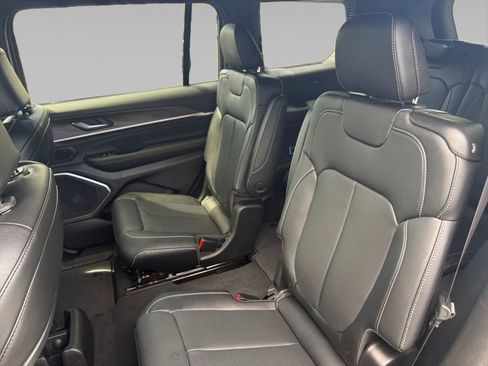New 2026 Jeep Grand Cherokee L Limited AWD/4WD image 14